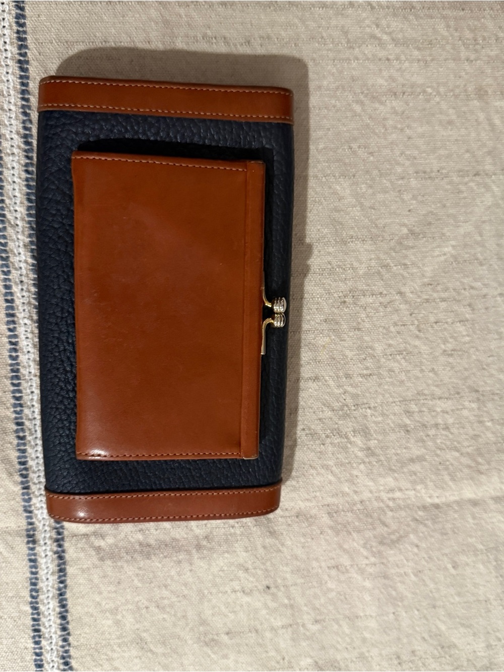 Vintage Dooney & Bourke AWL Leather Black & Tan Bucket Bag with Matching Wallet - Picture 12 of 14
